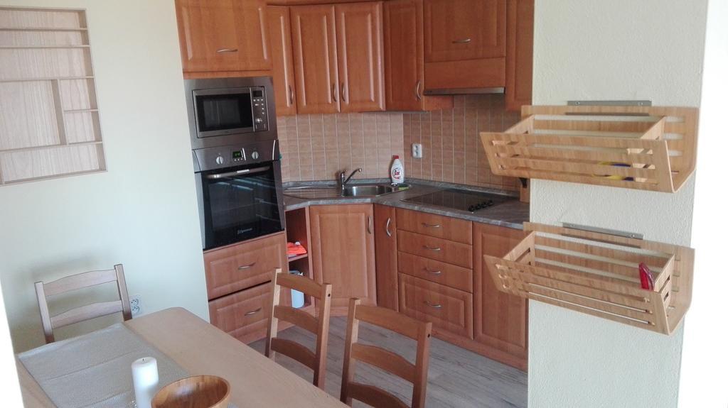 Apartman Jarosova Znojmo Exteriör bild