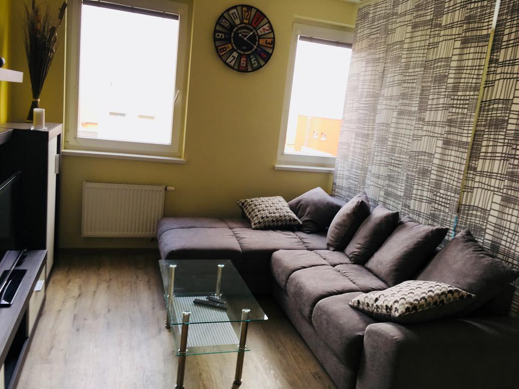 Apartman Jarosova Znojmo Exteriör bild